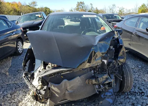 2010 Honda Fit z USA, uszkodzony, nr VIN JHMGE8H21AS011744